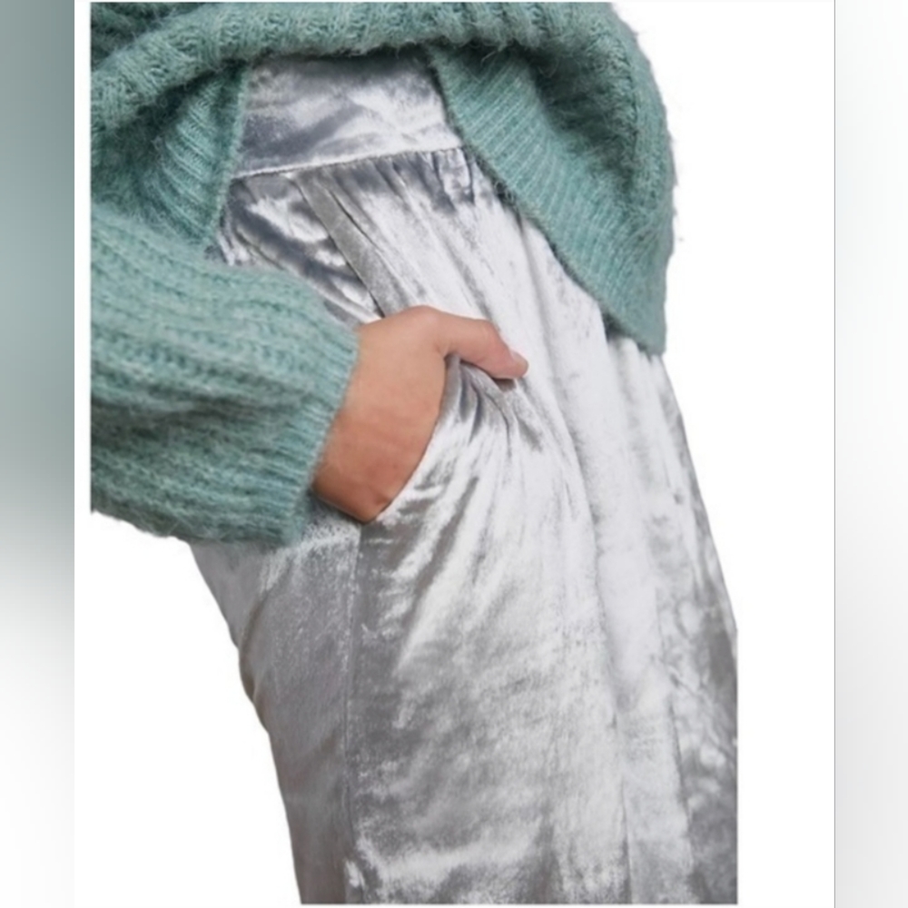 NWT💎Anthropologie Maeve Anastacia Crushed Velvet Gray Silver Wide Leg Pants